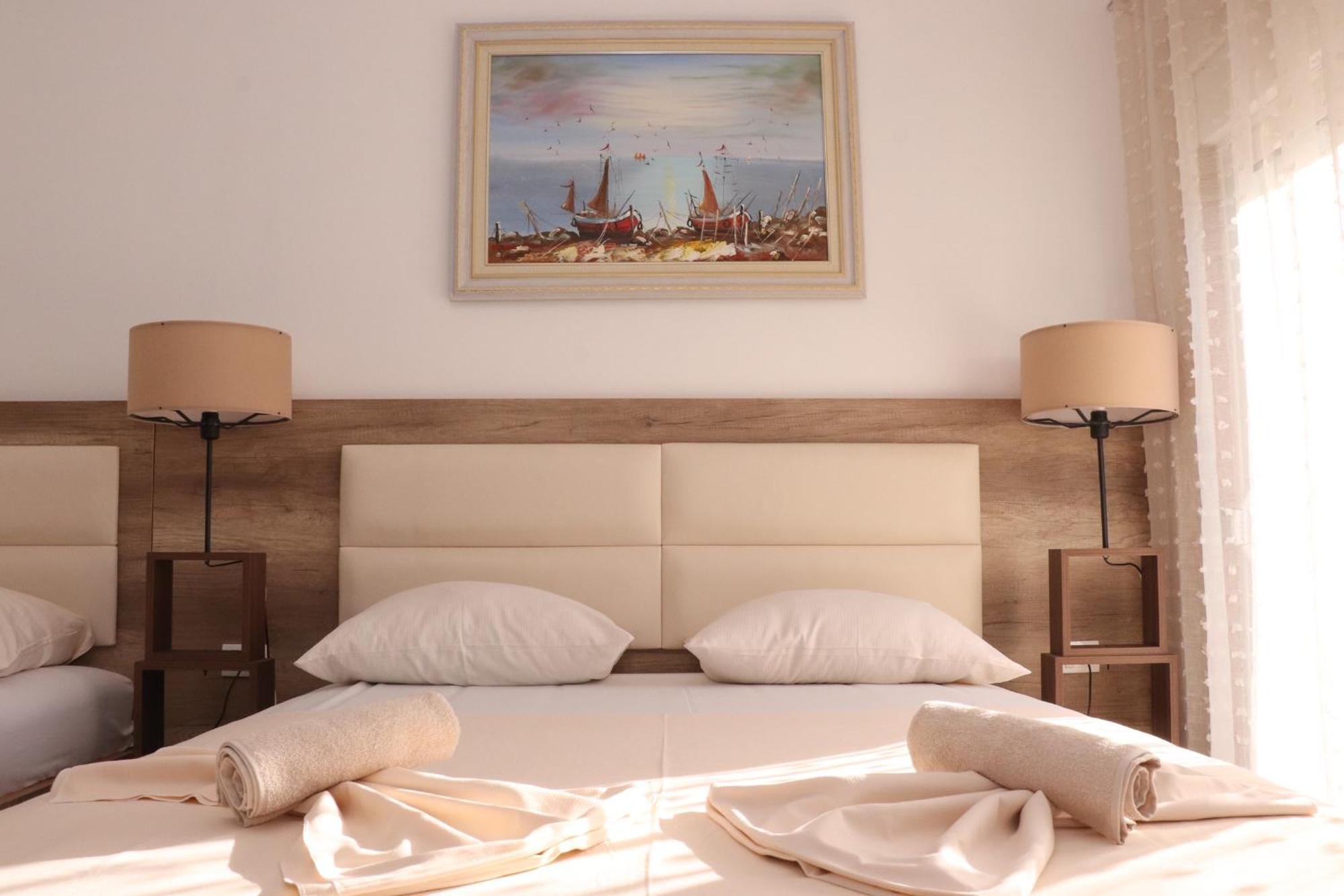Gjinaj Apartments Ulcinj Ngoại thất bức ảnh