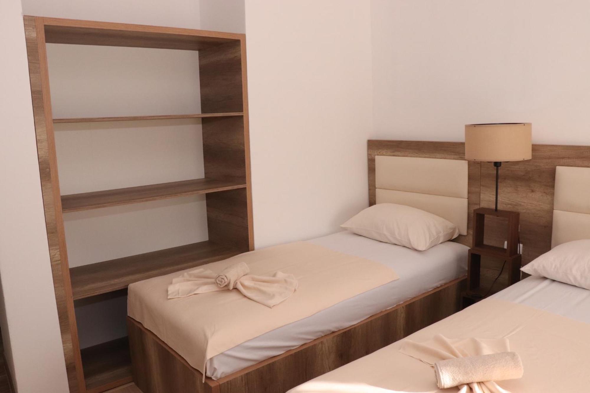 Gjinaj Apartments Ulcinj Ngoại thất bức ảnh