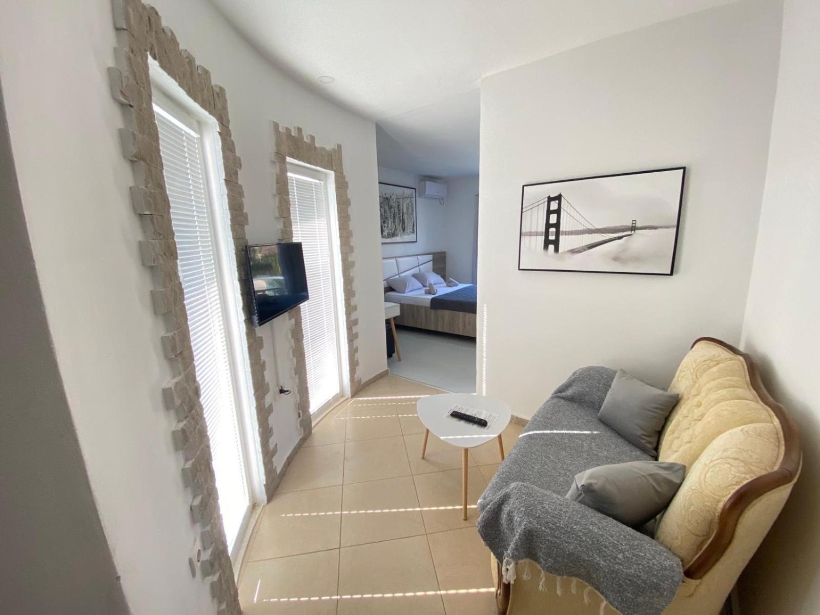 Gjinaj Apartments Ulcinj Ngoại thất bức ảnh