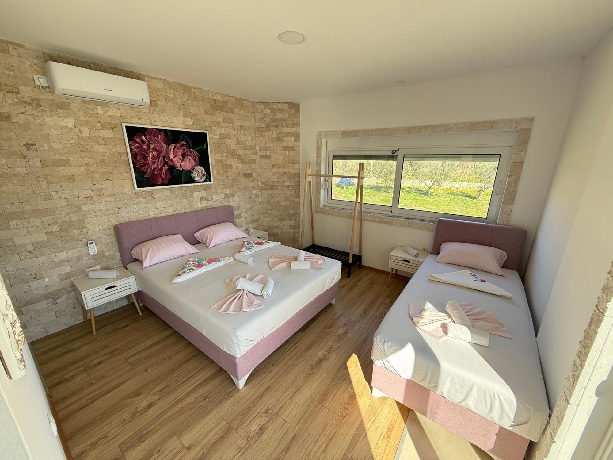 Gjinaj Apartments Ulcinj Ngoại thất bức ảnh
