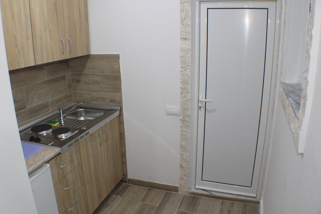 Gjinaj Apartments Ulcinj Ngoại thất bức ảnh