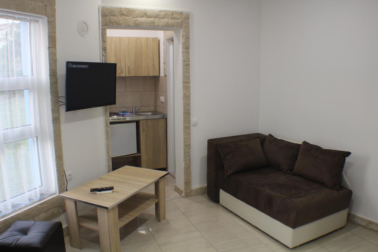 Gjinaj Apartments Ulcinj Ngoại thất bức ảnh